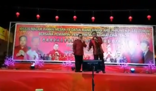 Raime Unggi Ahli Parlimen Tenom hiburkan masyarakat Cina majlis tahun Baru Cina