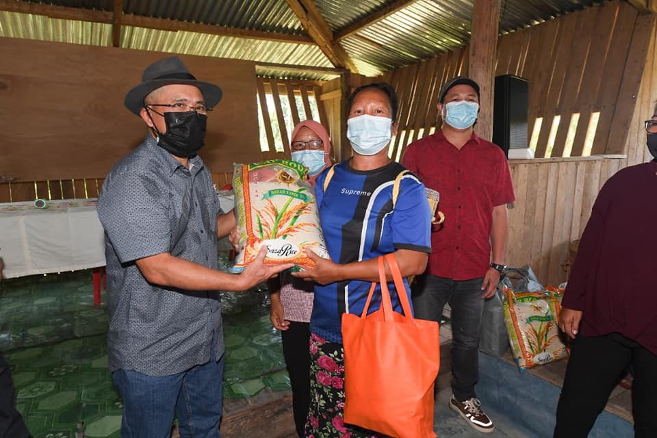 Kerajaan fokus keluar dari kemelut COVID-19 bangunkan semula ekonomi negara- Dr Ronald