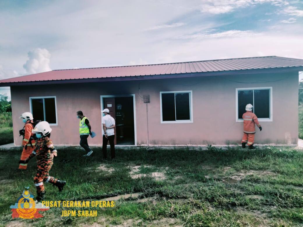 Pejabat kraftangan dan kebudayaan di Kudat terbakar