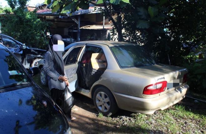 Wanita ditahan sorok rokok seludup dalam kereta
