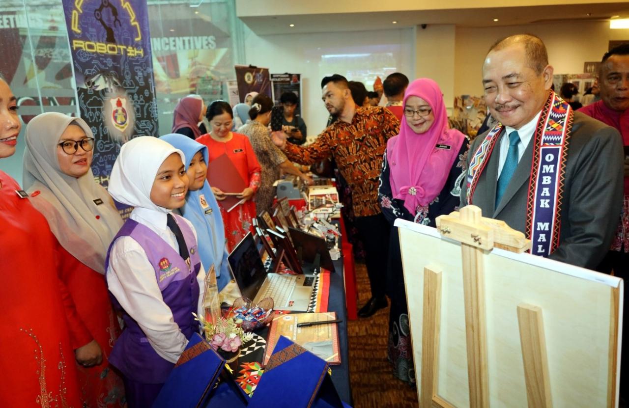 Sabah sediakan peruntukan besar untuk pendidikan rakyat