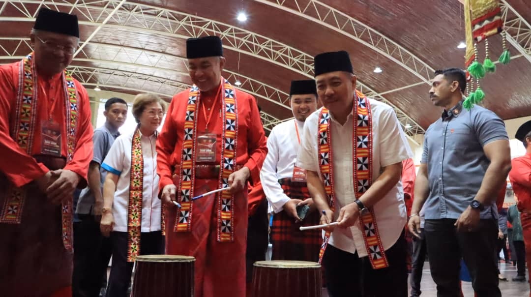(VIDEO) ‘Saya dinasihat tidak hadir, musuh kamu urusan kamu’- Ahmad Zahid
