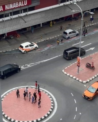 Rusuh ditempat awam, 7 remaja ditahan reman