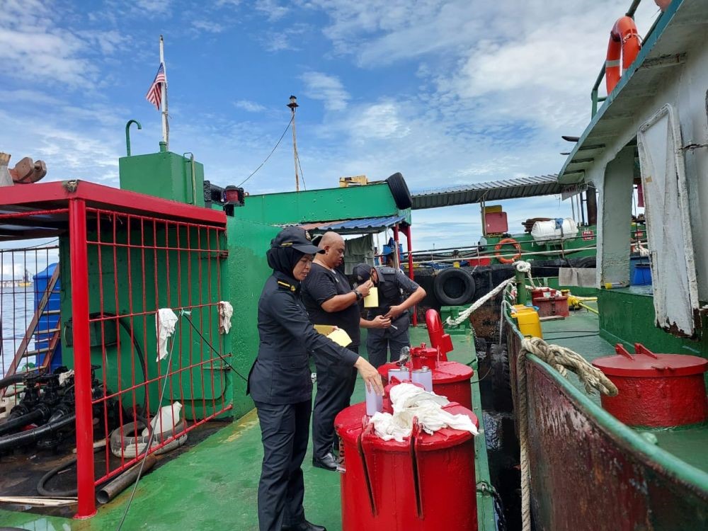 Cubaan seleweng 80,000 liter diesel dirampas KPDN