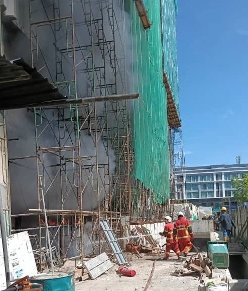 Bomba berjaya cegah kebakaran bangunan dalam pembinaan